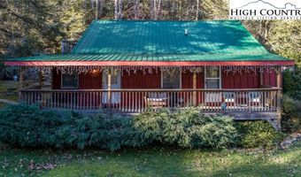 4584 4582 NC Highway 194 S, Banner Elk, NC 28604