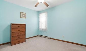 39576 N PETITE Pass, Antioch, IL 60002