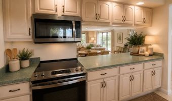 167 Country Club Ln, Amsterdam, NY 12070