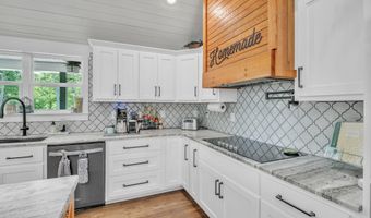 328 Ridge Circle Rd, Andersonville, TN 37705