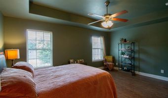 104 SOUTHFIELD Dr, Alabaster, AL 35007