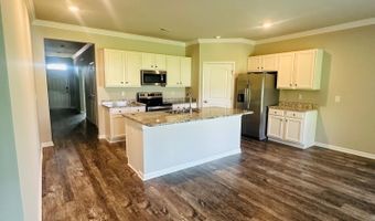 14843 Norfleet Dr, Athens, AL 35613