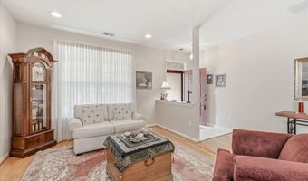 39 NEWPORT St, Barnegat, NJ 08005