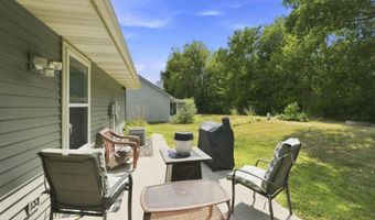 2301 LaForge Ln, Auburn, IN 46706