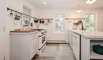 12 Fisk Rd, Concord, NH 03301