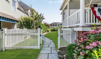 327 Sylvania Ave, Avon By The Sea, NJ 07717