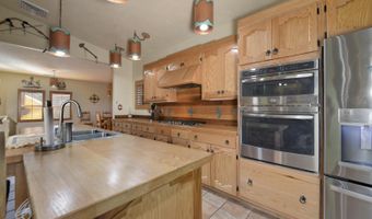 5600 Fulton Ct NE, Albuquerque, NM 87111