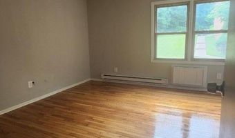 369 Washington Ave Apt A16, Andover, NJ 07801