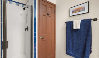 2740 TRAMWAY Cir NE, Albuquerque, NM 87122