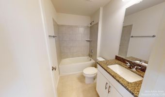 2704 S Spurway Dr, Ann Arbor, MI 48105
