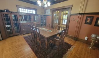 817 N Main St, Aberdeen, SD 57401