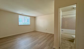 4675 LOGSDON Dr, Annandale, VA 22003