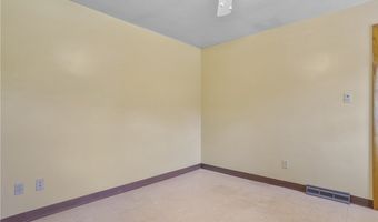 39128 Crestview Rd, Leetonia, OH 44431
