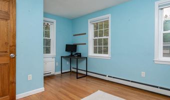 27 Grafton Dr, Bedford, NH 03110