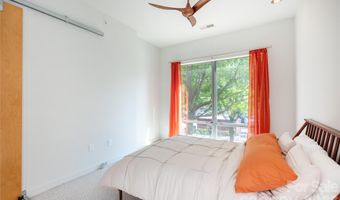 2116 Mcclintock Rd 122, Charlotte, NC 28205