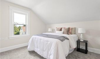 15 Spruce Ave, Cranston, RI 02910