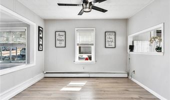 203 Farmington Ave, Cranston, RI 02920