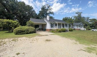 2701 N JEFFERSON St, Albany, GA 31701