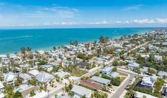 612 FERN St, Anna Maria, FL 34216