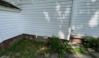 468 Lower Riggles Gap Rd, Altoona, PA 16601