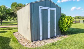 1202 SW 13th Ave, Aberdeen, SD 57401