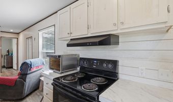 3089 RAKOWITZ Rd, Adkins, TX 78101