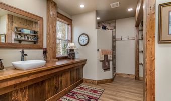 488 Fawn Ln, Bonners Ferry, ID 83805