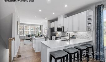 628 Ferncroft Ct 1004G, Charlotte, NC 28205