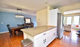 1 Wimbledon Dr 3, Alloway, NJ 07462