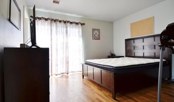 48 LINNET St 2, Bayonne, NJ 07002