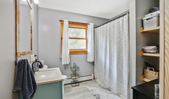 4652 Burke Hollow Rd, Burke, VT 05871