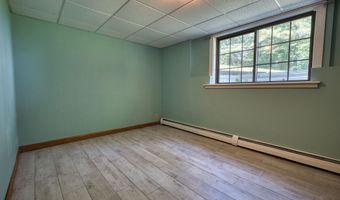 23 Riverlake St, Alton, NH 03810