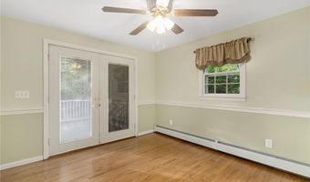 350 Essex Rd, North Kingstown, RI 02852
