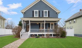 15 Park Ave, Burrillville, RI 02830