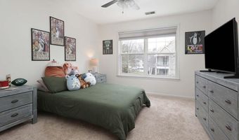 1015 Wedgewood Cir 1015, Belford, NJ 07718