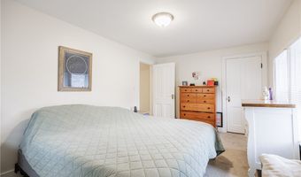 12 Clarendon St, Albion, NY 14411