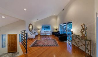 10164 Vivera Dr, La Mesa, CA 91941