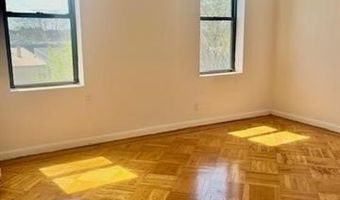 84 W 25TH St D5, Bayonne, NJ 07002