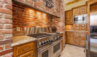 10250 Stone Gate Way, Arcadia, OK 73007