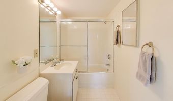 5450 WHITLEY PARK Ter 806, Bethesda, MD 20814