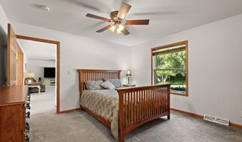 975 41st Ave, Amery, WI 54001