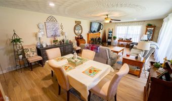 453 Hillcrest Dr, Ashland, OH 44805