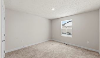 994 Bookman Ave, Akron, OH 44312