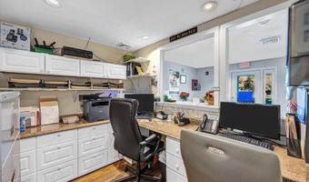 677 W West Main St, Barnstable, MA 02630