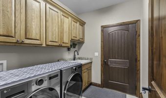 2370 COUNCIL Blf, Cheyenne, WY 82009