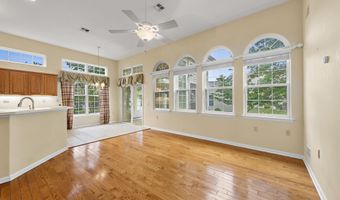 6 RAPIDS Ct, Barnegat, NJ 08005