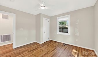 1204 Meadow Ln, Charlotte, NC 28205