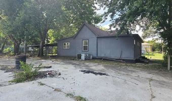 519 S B St, Arkansas City, KS 67005