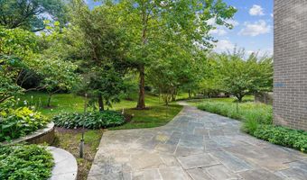 5101 RIVER Rd #1201, Bethesda, MD 20816