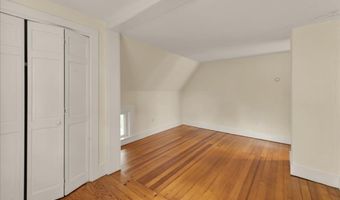 92 Cedar St, Belfast, ME 04915